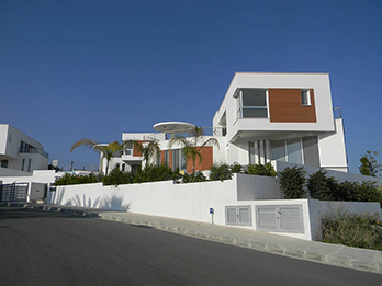 Limassol – 5 Stars Sea View Villas